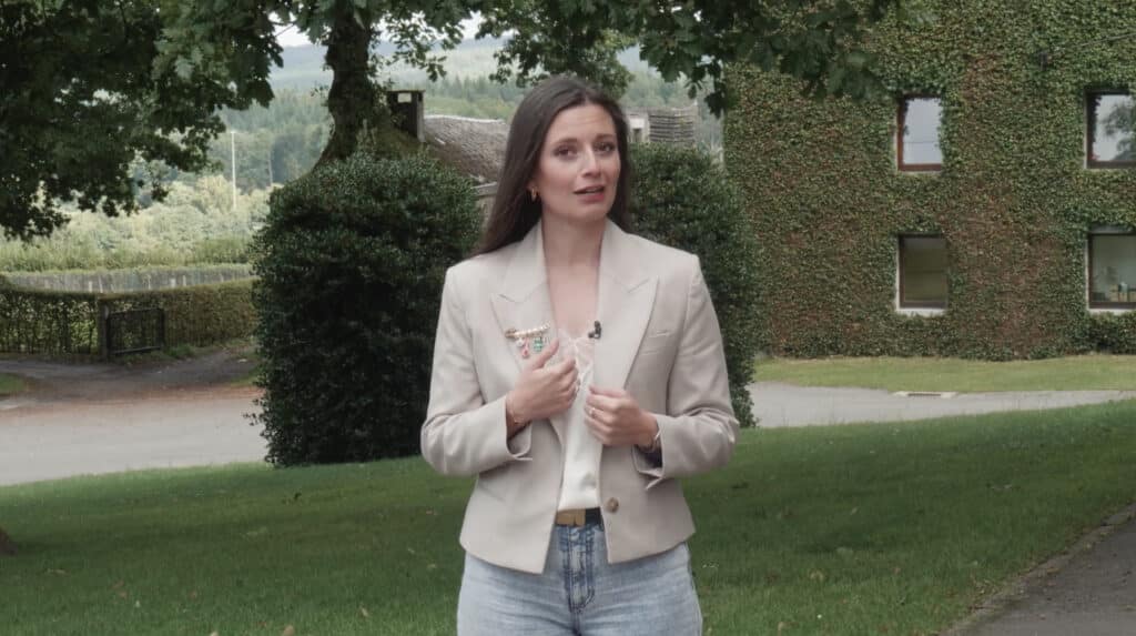 JALHAY UNE AME, UN ESPRIT par Victoria Vandeberg